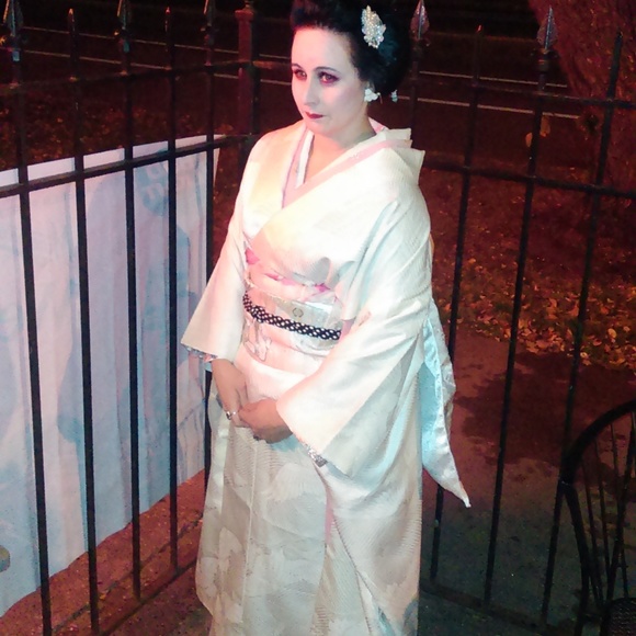 Meet your Posher, Nikki - Picture 5 of 8